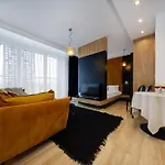 Golden Sokolska 30 Towers - Great Location&74 Апартаменты *